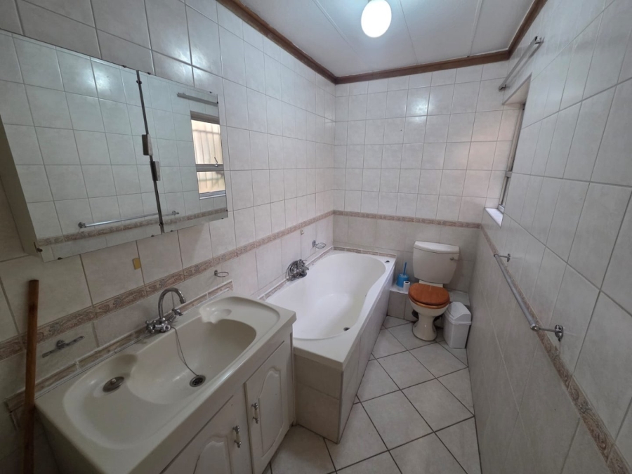 3 Bedroom Property for Sale in Willows Free State